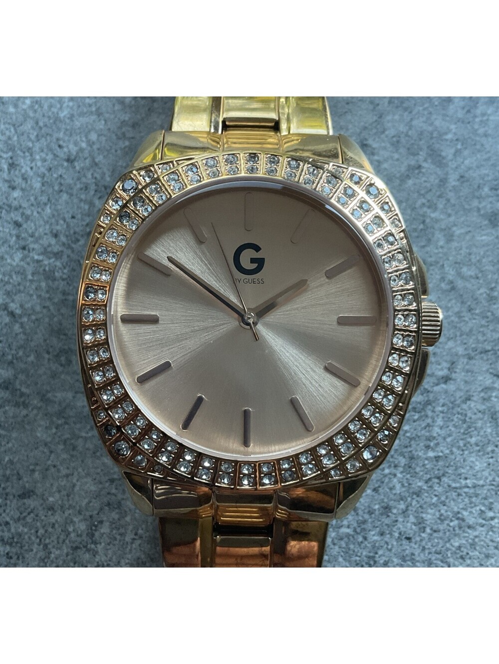 Guess Unisex Watch 44mm Rose Gold Tone Case And Band Runs Great A15